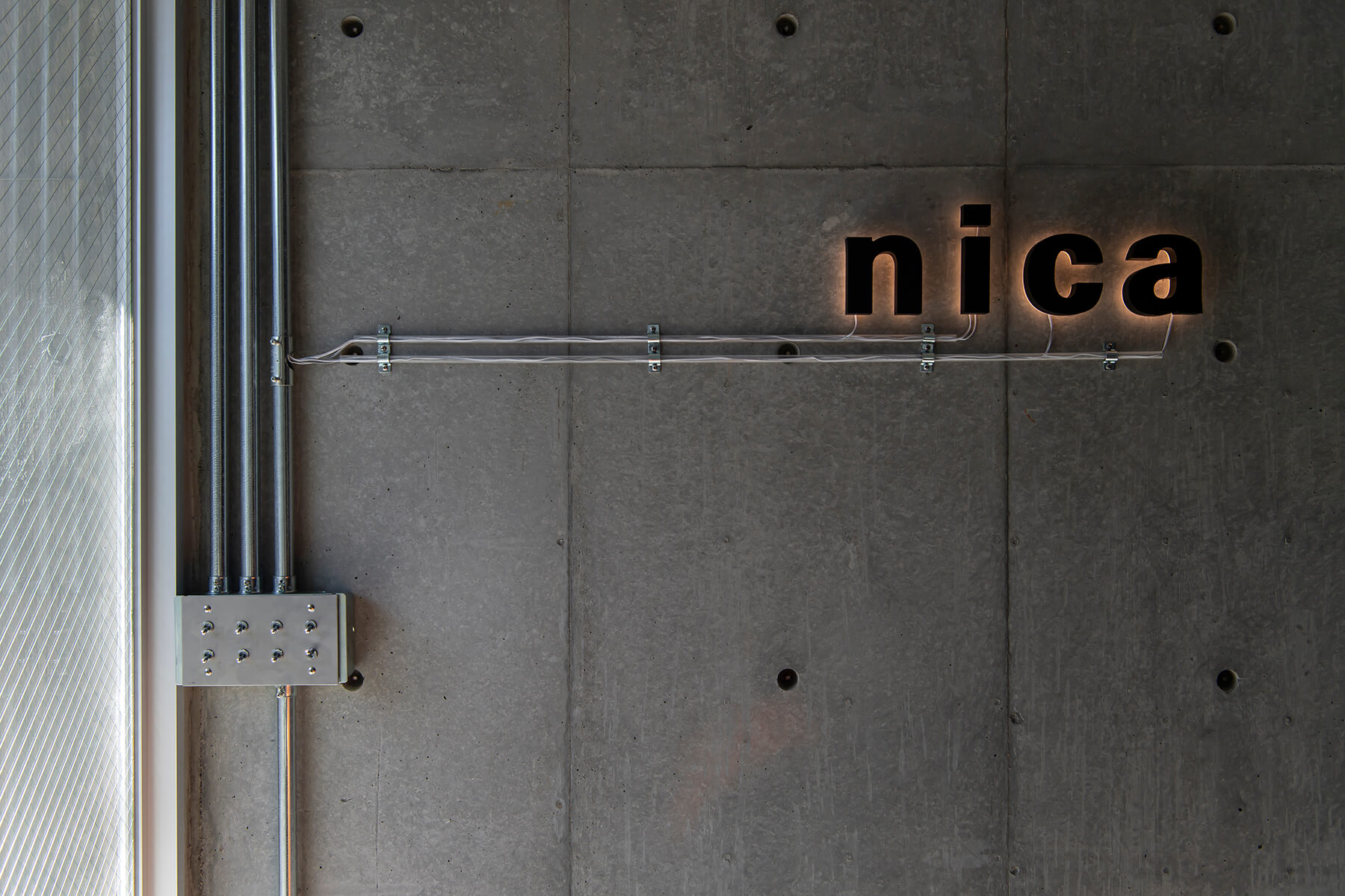 nica／Tokyo