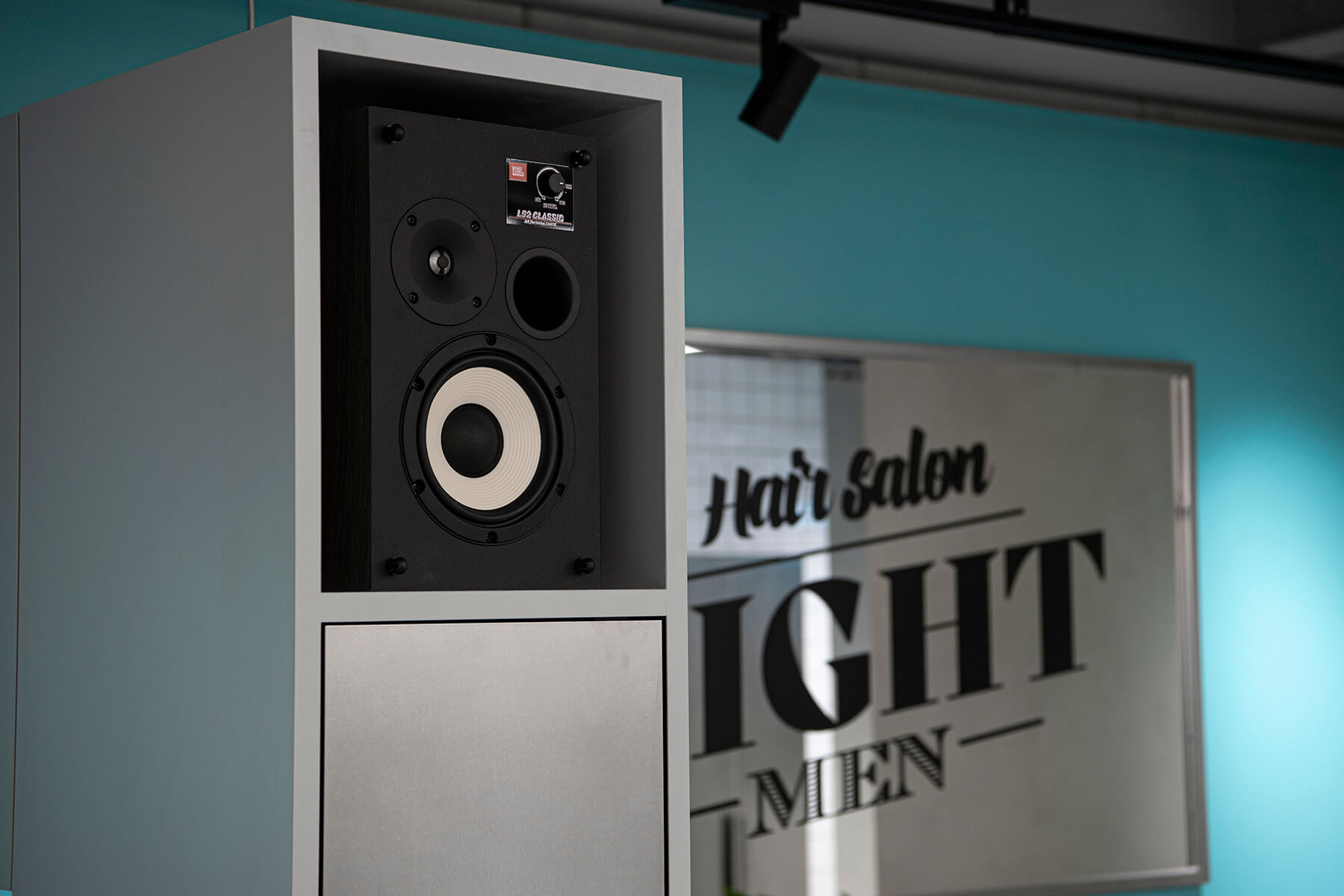 EIGHT MEN 北千住／Tokyo