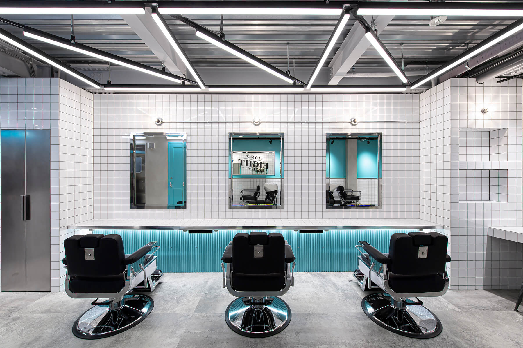 EIGHT MEN 北千住／Tokyo