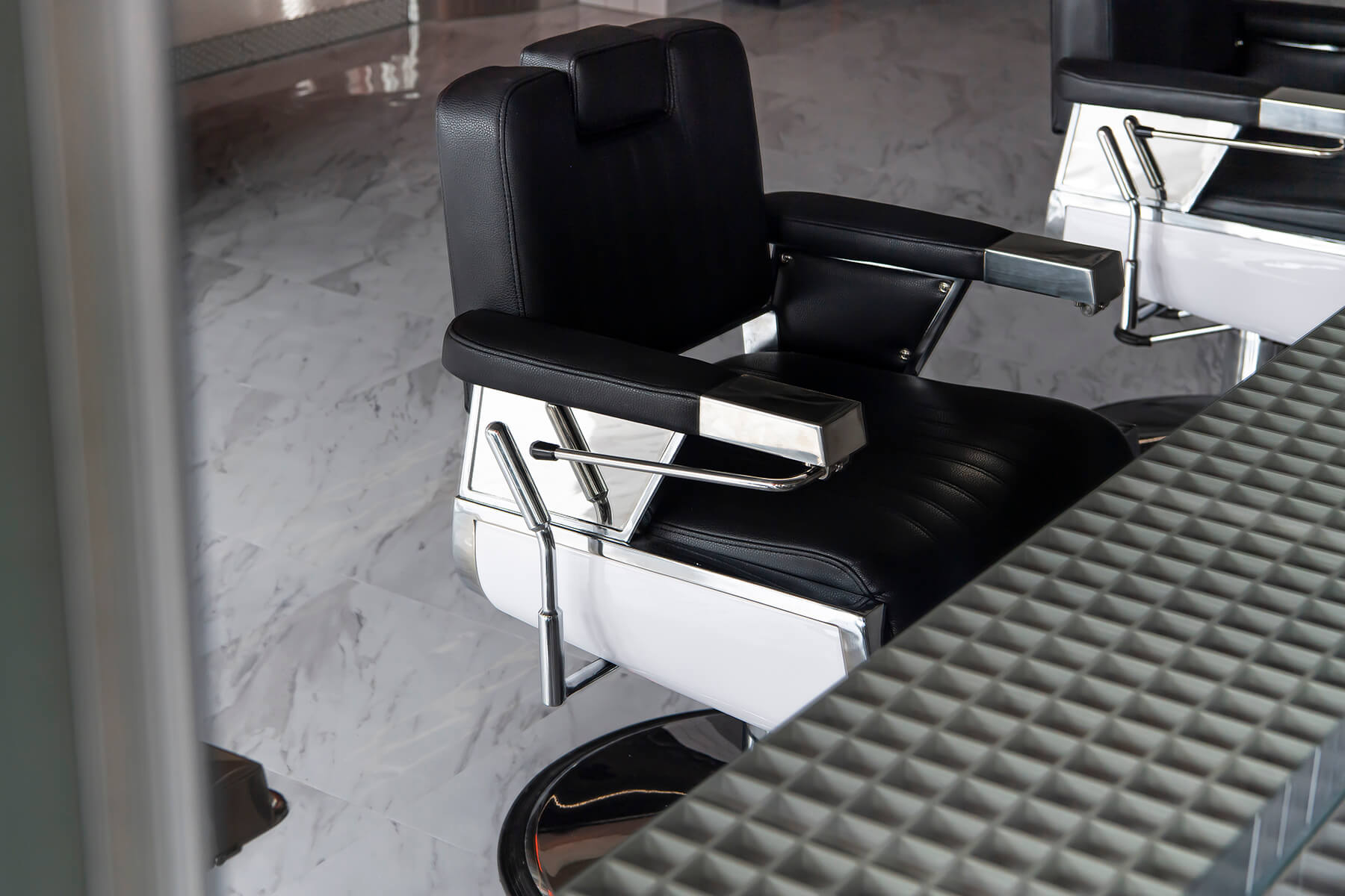 EIGHT MEN 那覇新都心／Okinawa