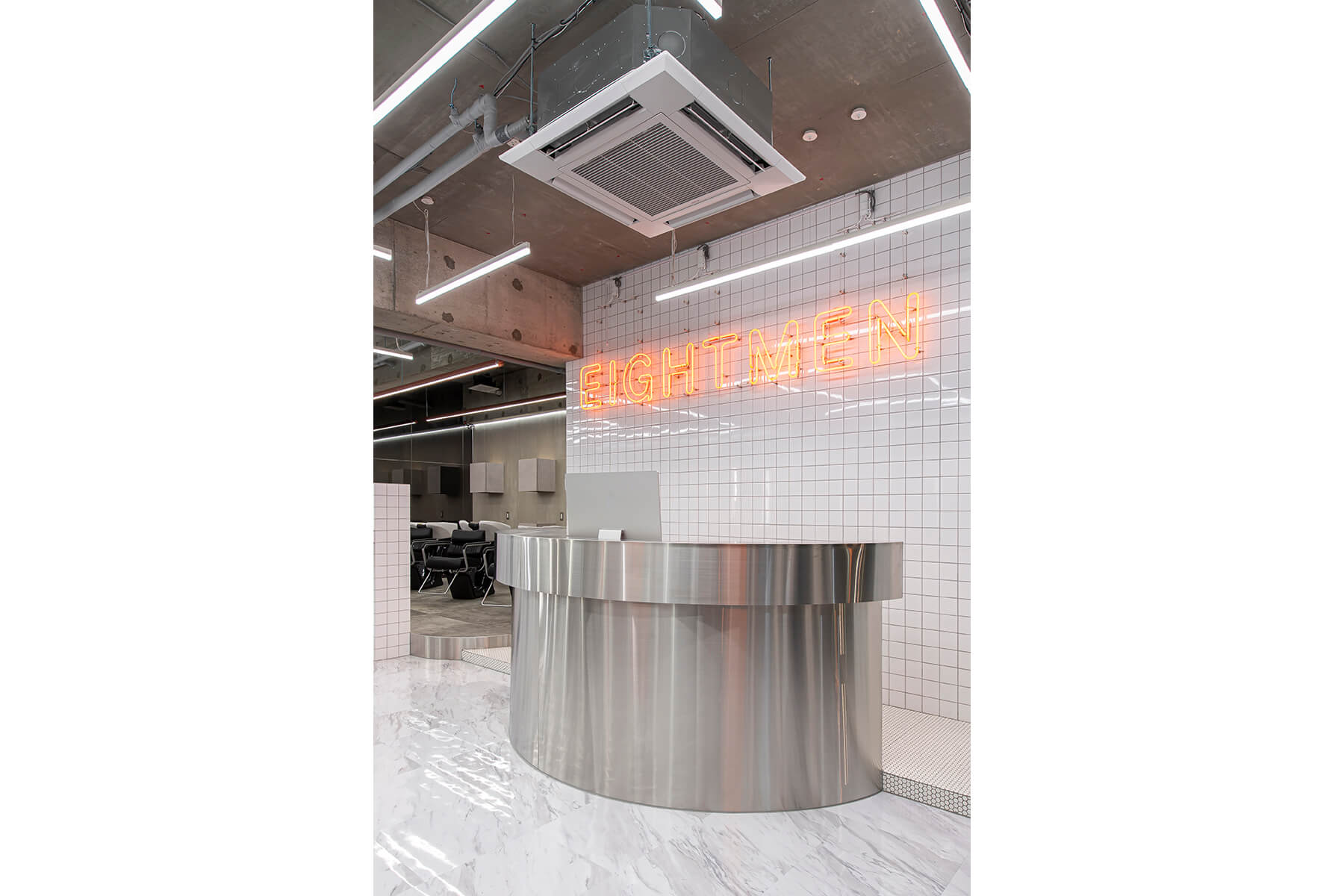 EIGHT MEN 那覇新都心／Okinawa