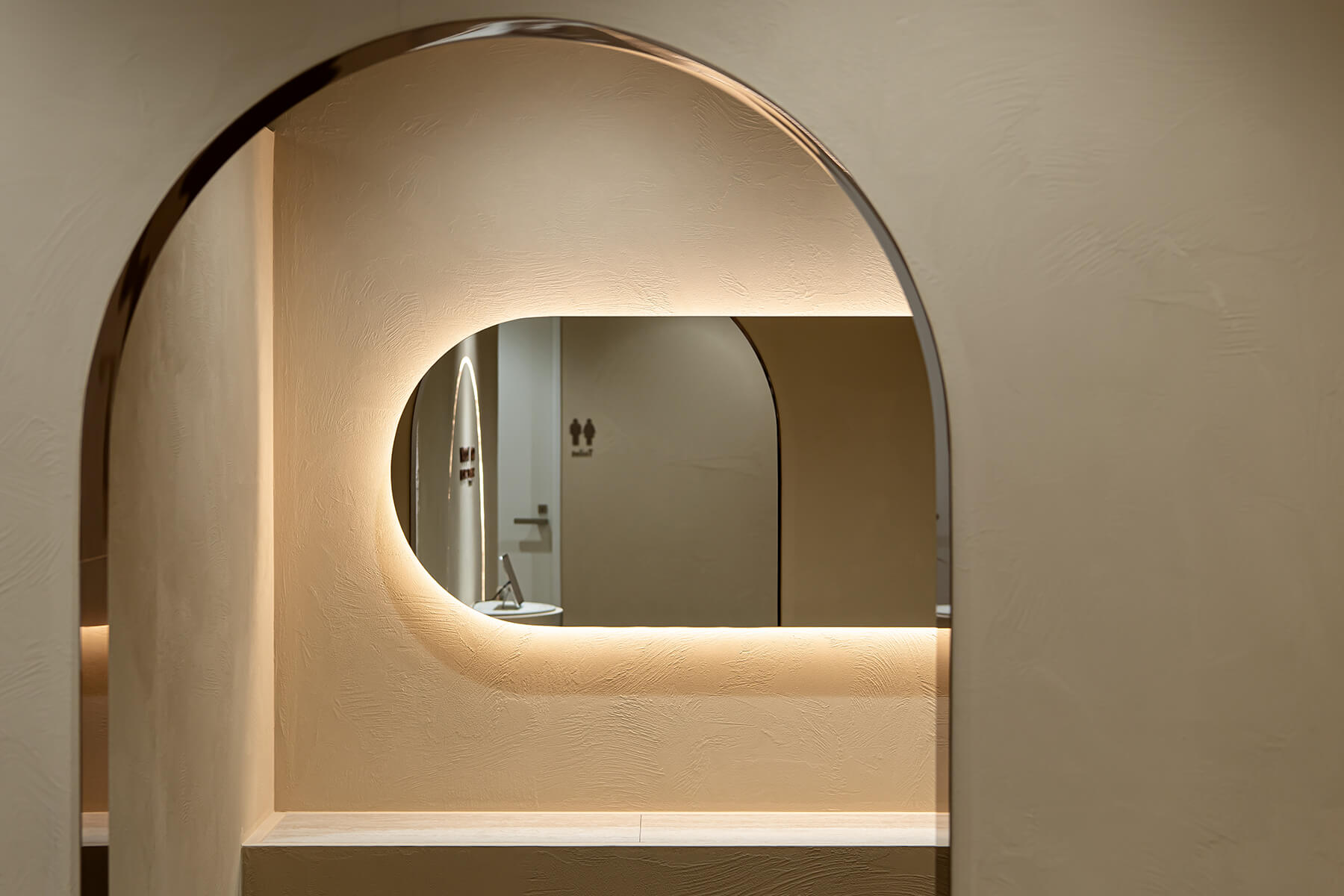 GO TODAY SHAiRE SALON 渋谷Lit店／Tokyo