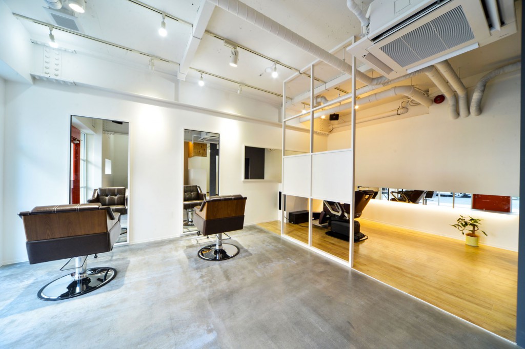 Ohp barber Shop / Osaka