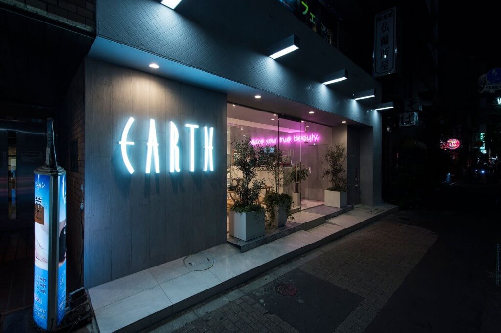 HAIR&MAKE EARTH 新小岩店 / Tokyo