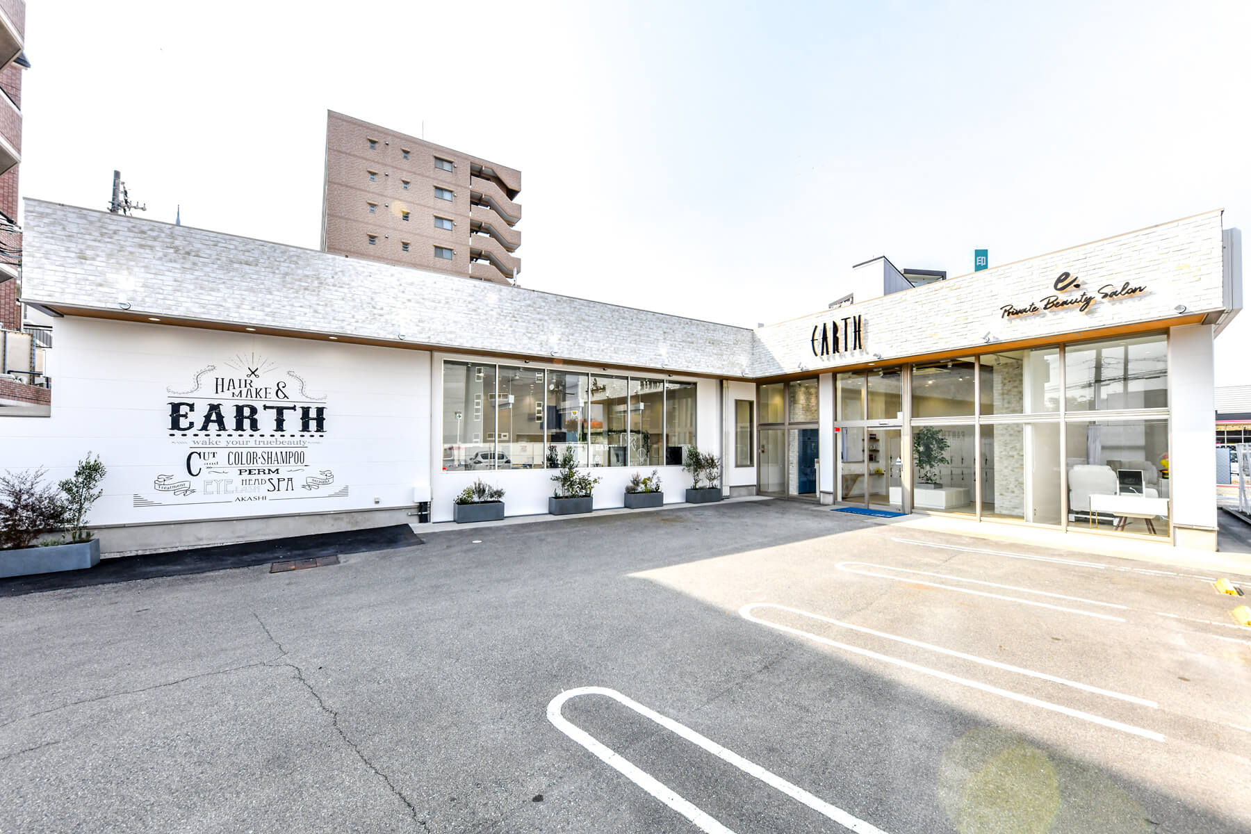 EARTH 明石店／Hyogo