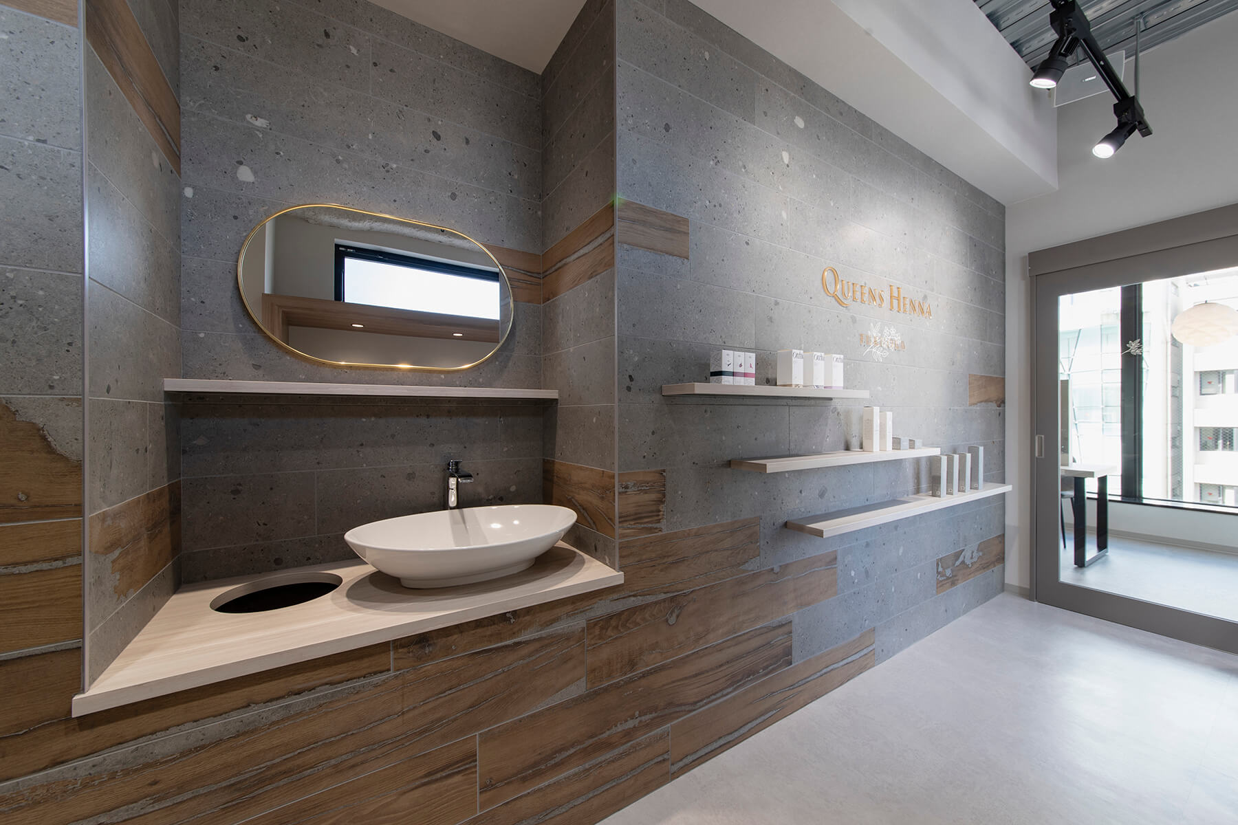 クイーンズヘナ 福岡サロン／Fukuoka