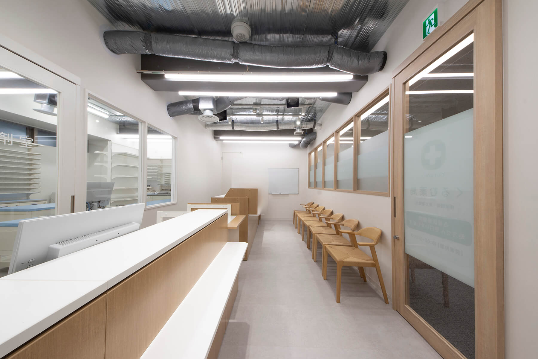 くるむ薬局 四条烏丸店／Kyoto